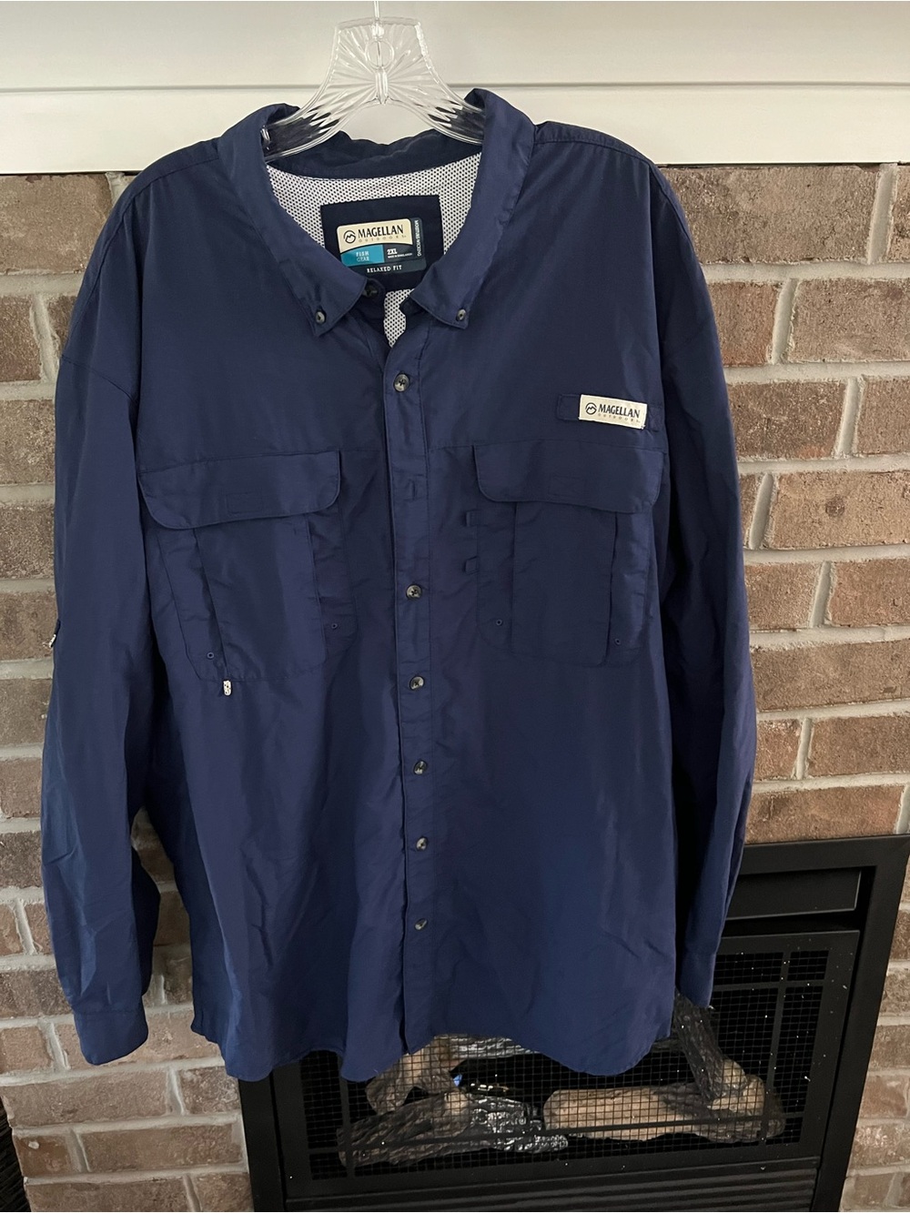 Magellan Outdoors Men's Navy Button-Front Fishing Shirt - Picture 1 of 4